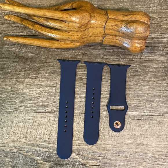 Apple Watch Silicone Rose Gold Buckle Navy Blue Band 42mm S/M and M/L - Picture 1 of 3